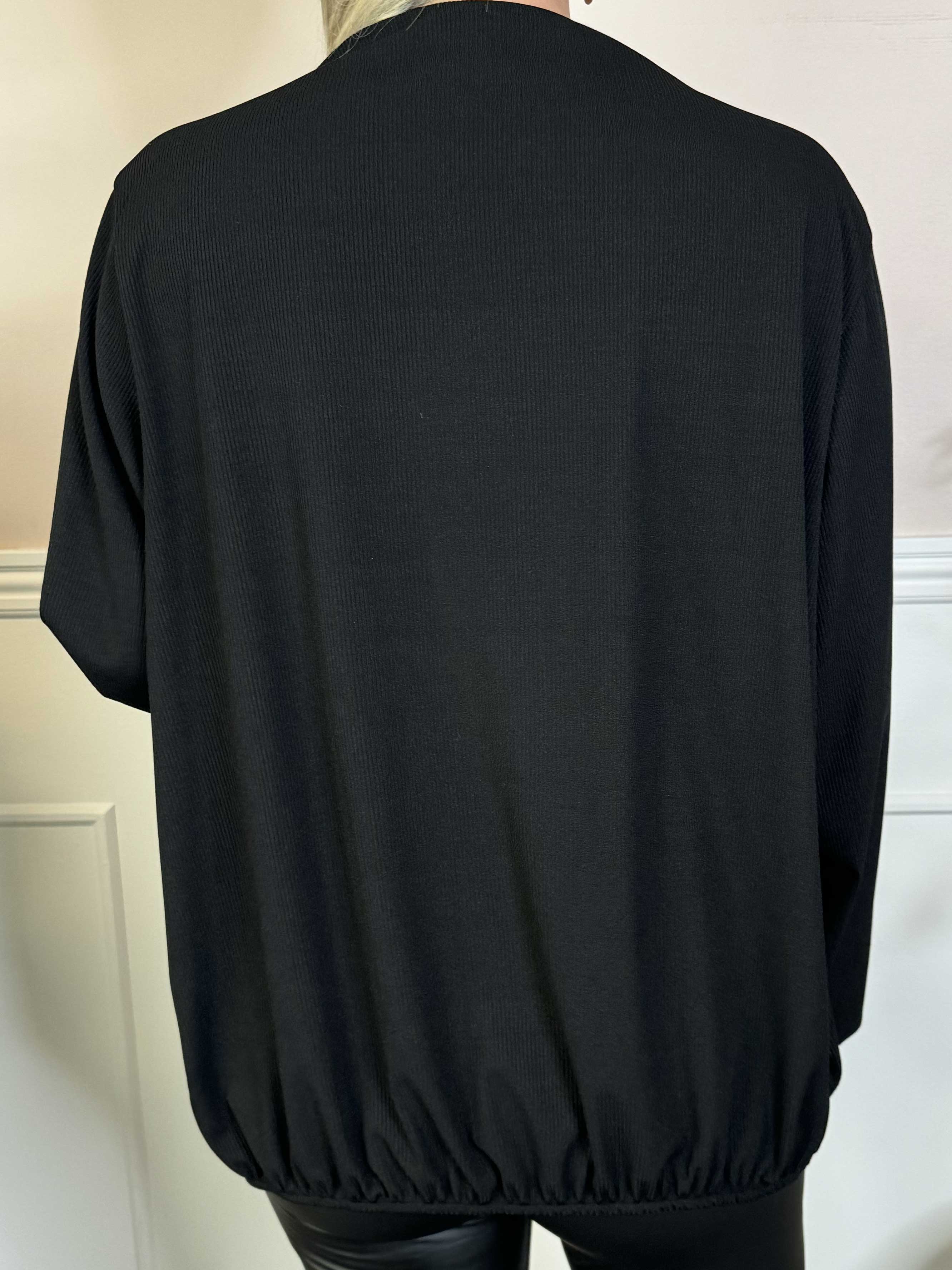 Naomi - Ribbet tunika med elastik